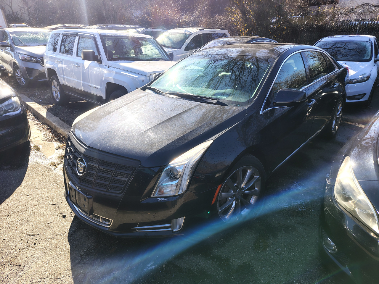 Cadillac XTS 4dr Sdn Premium AWD 2013
