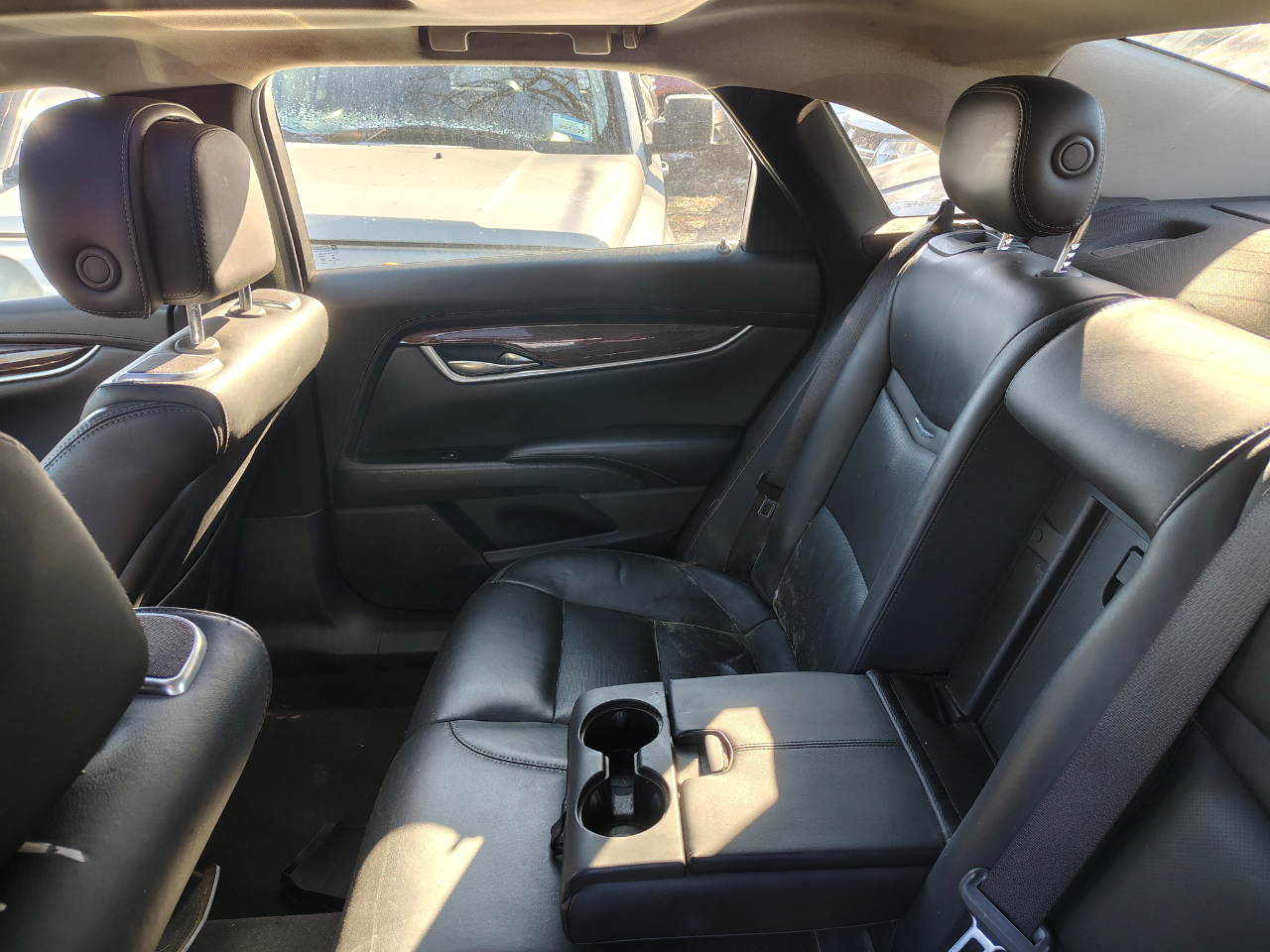 Cadillac XTS 4dr Sdn Premium AWD 2013