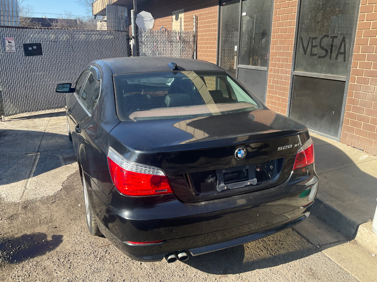 BMW 5 Series 4dr Sdn 528xi AWD 2008