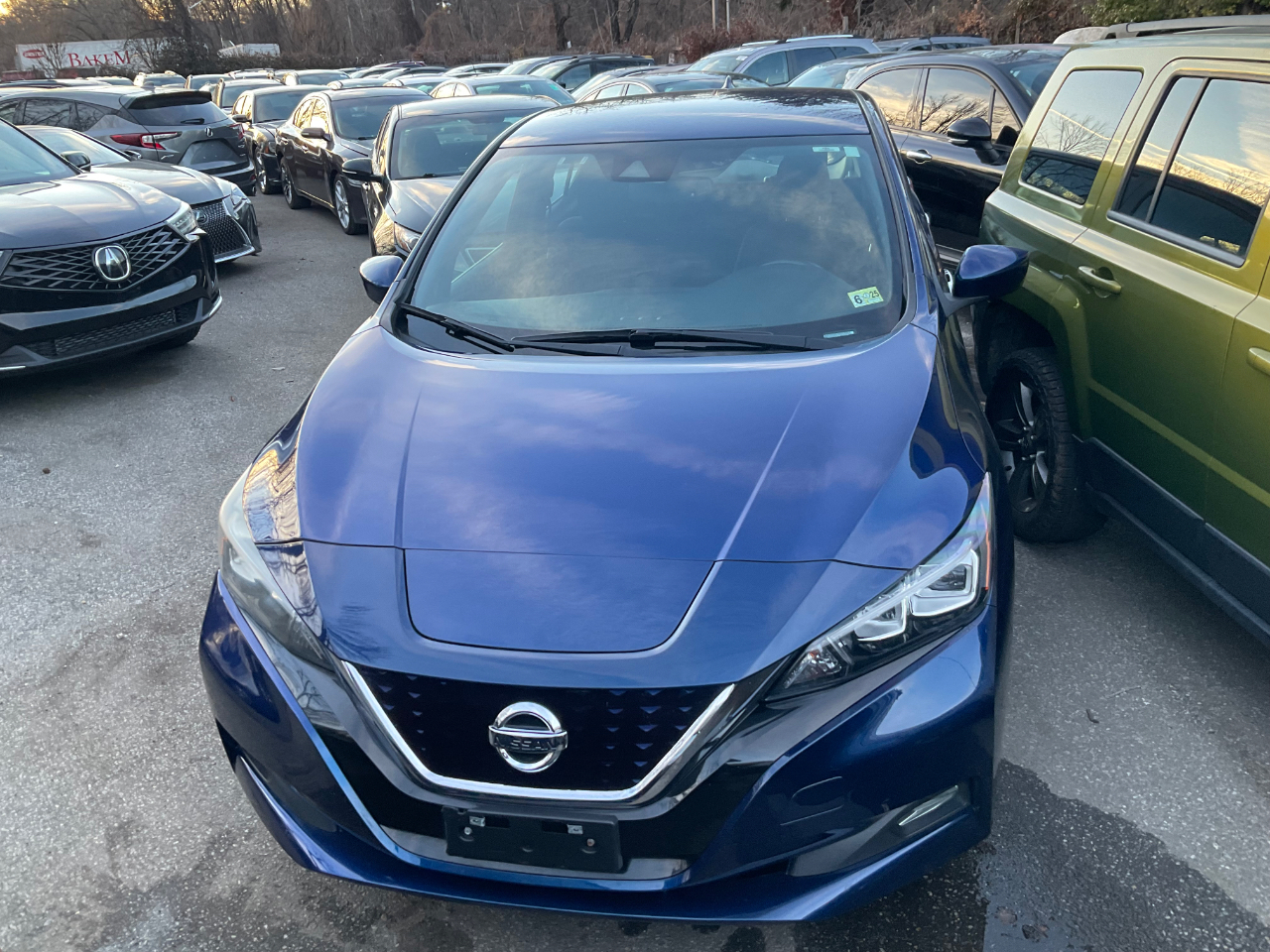 Nissan Leaf SV Hatchback 2019