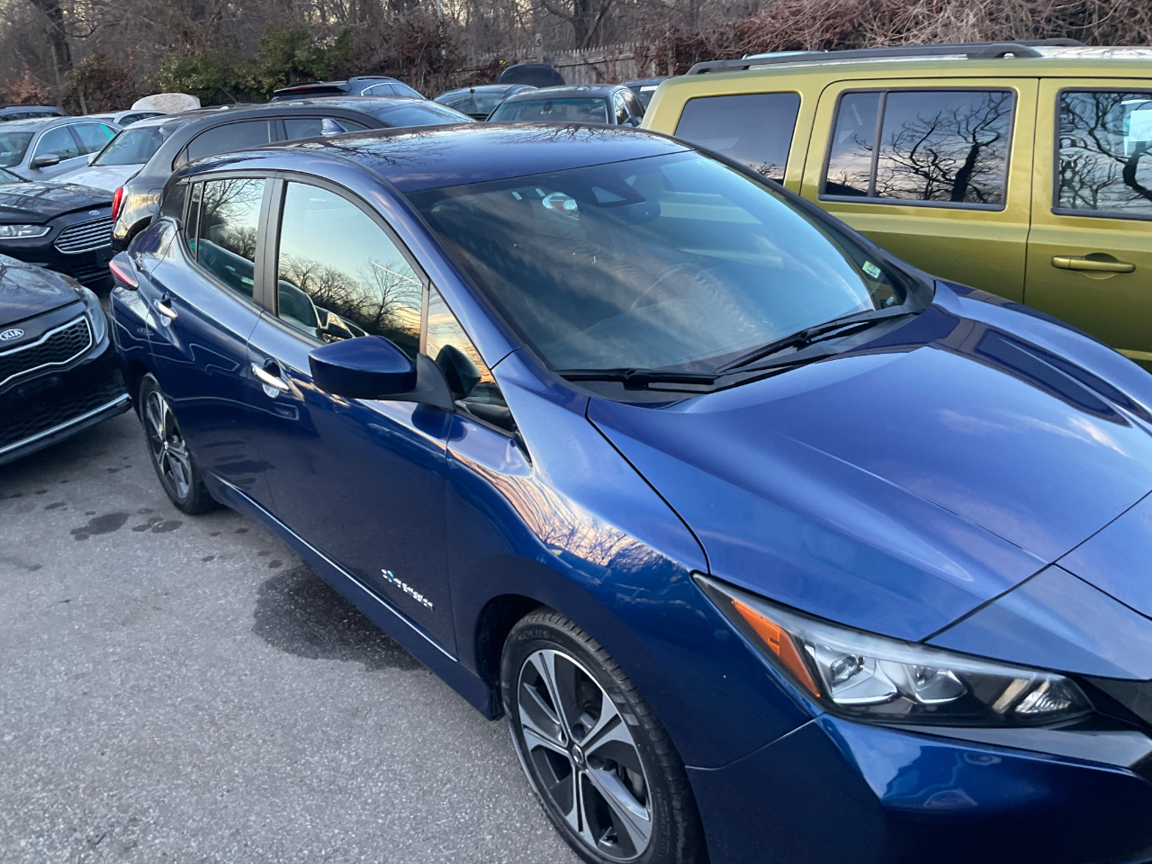 Nissan Leaf SV Hatchback 2019