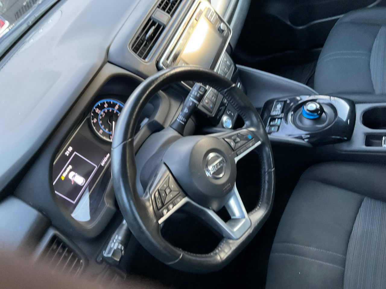 Nissan Leaf SV Hatchback 2019