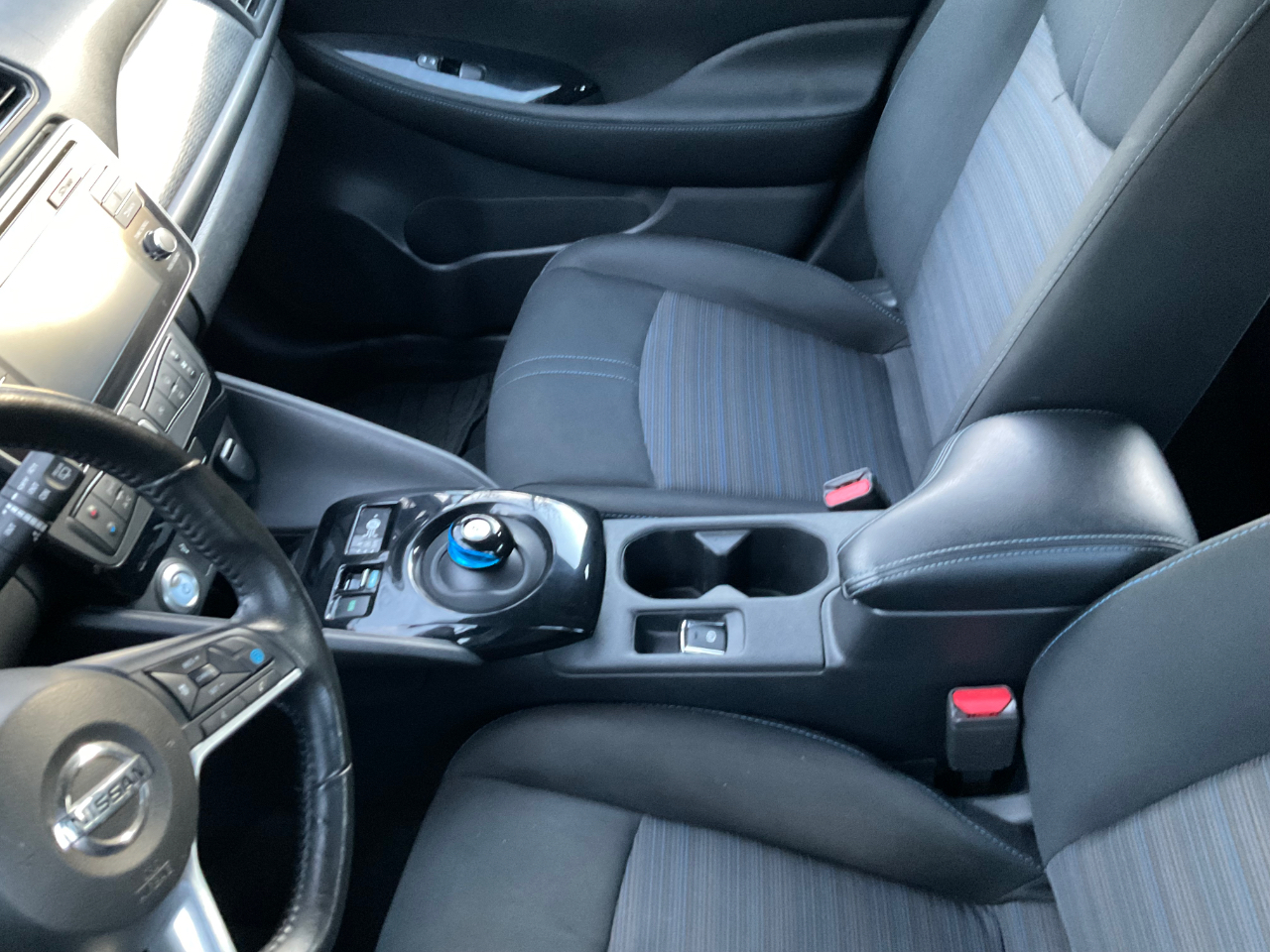 Nissan Leaf SV Hatchback 2019