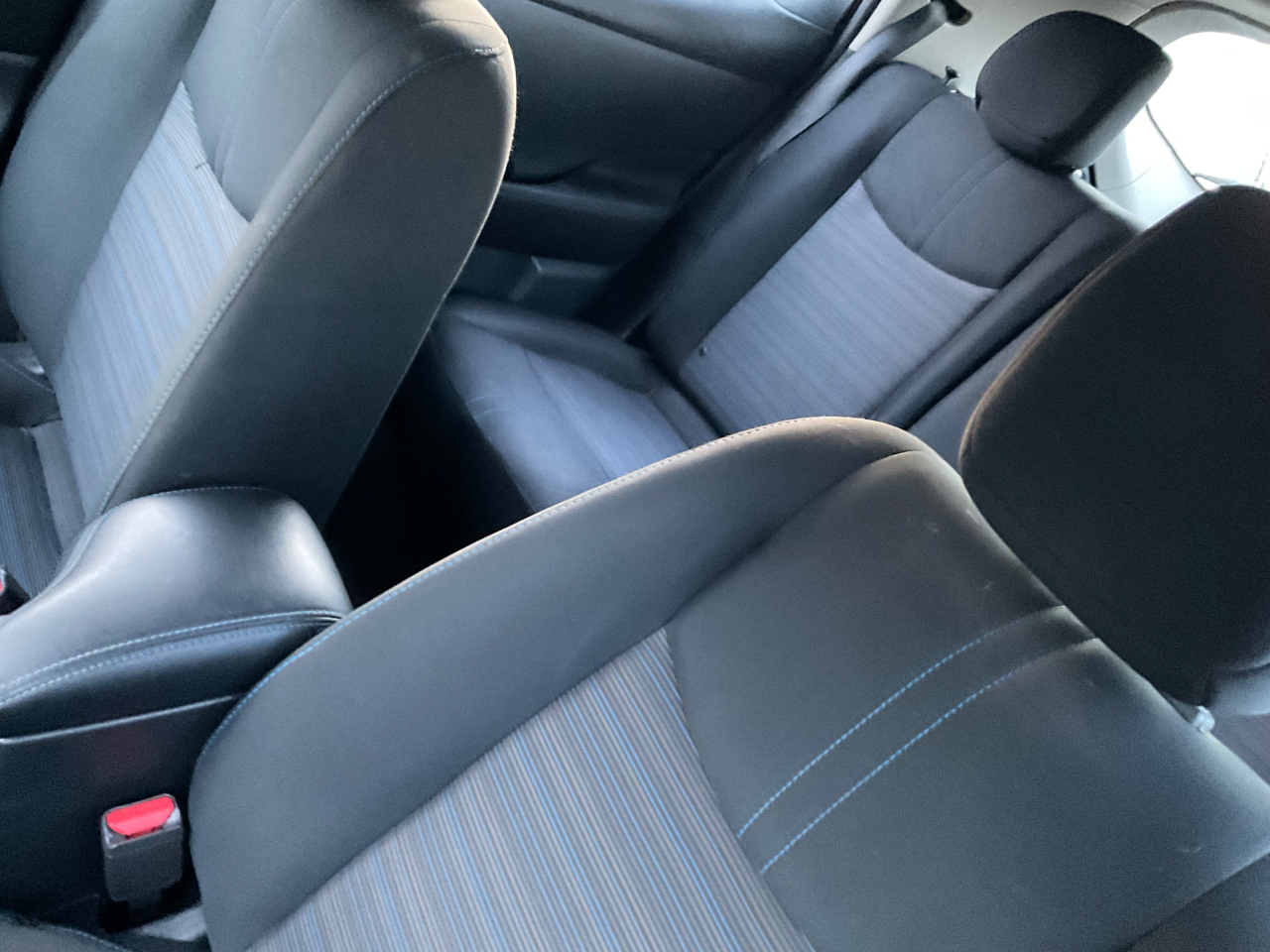 Nissan Leaf SV Hatchback 2019