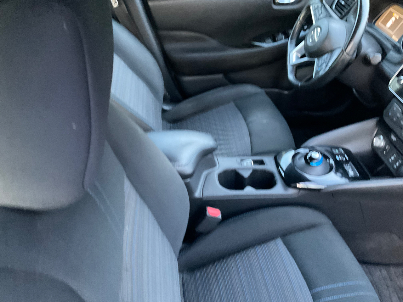 Nissan Leaf SV Hatchback 2019