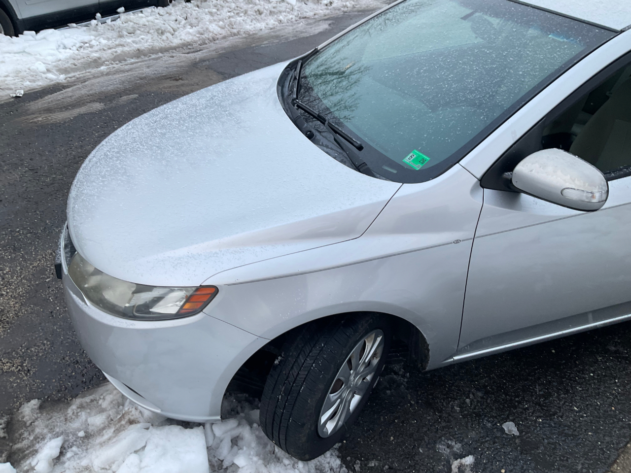 Kia Forte 4dr Sdn Auto EX 2010