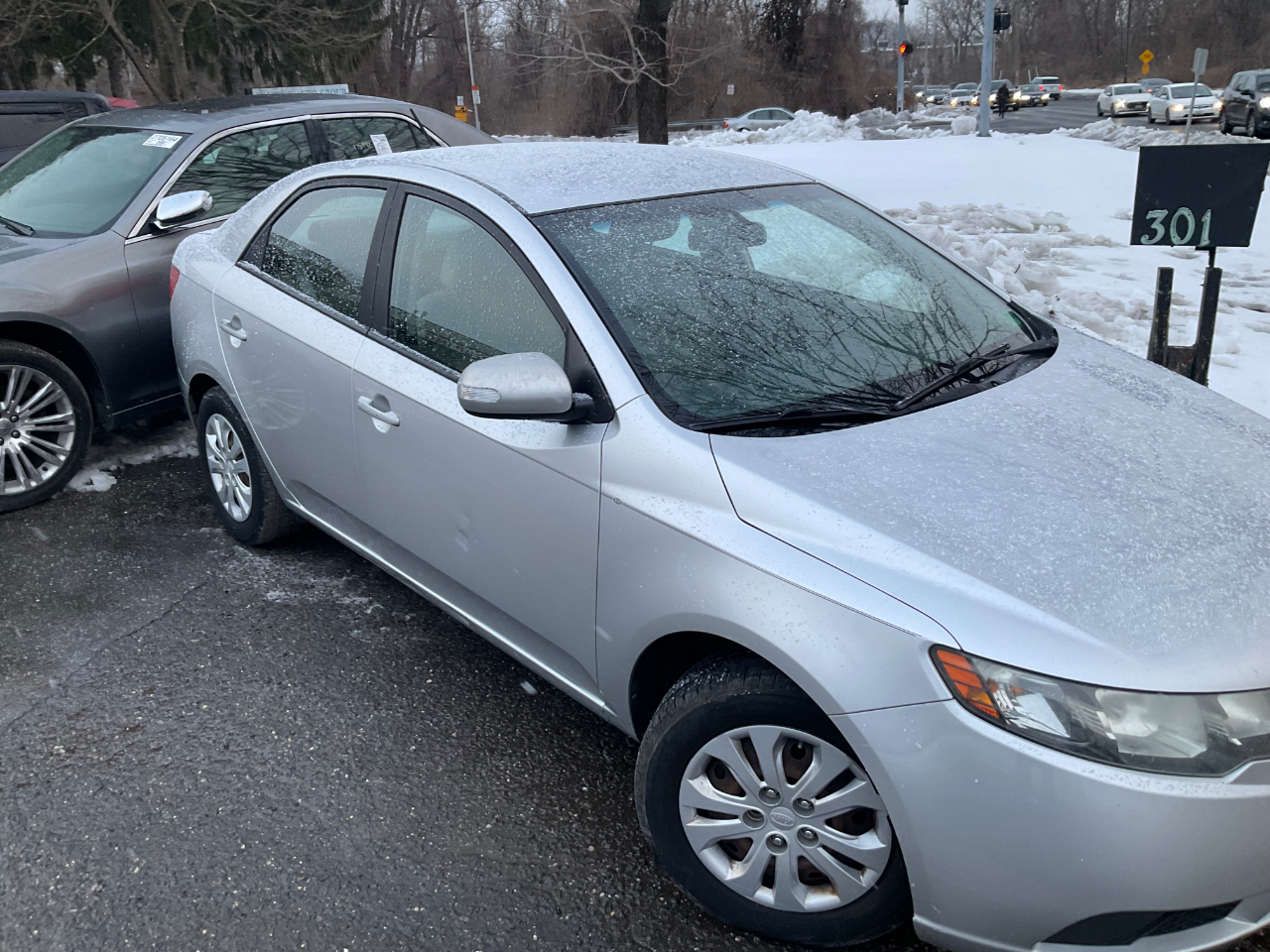 Kia Forte 4dr Sdn Auto EX 2010