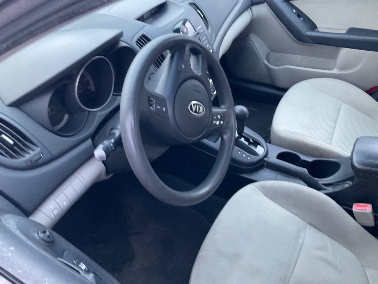 Kia Forte 4dr Sdn Auto EX 2010