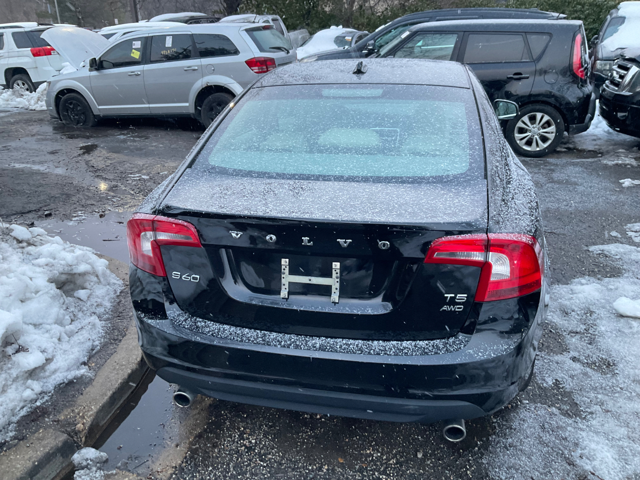 Volvo S60 4dr Sdn T5 AWD 2013