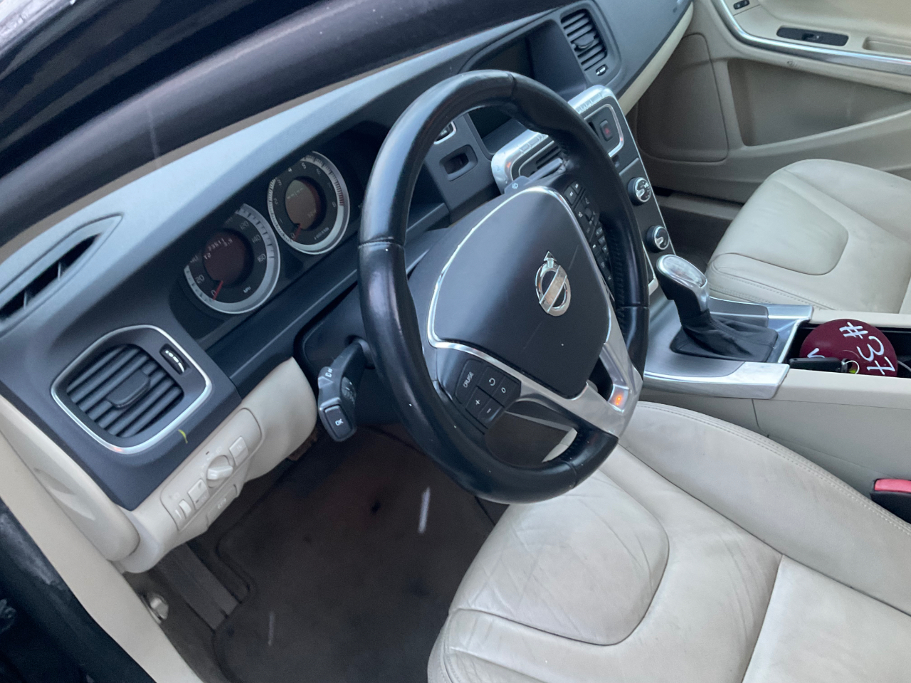 Volvo S60 4dr Sdn T5 AWD 2013