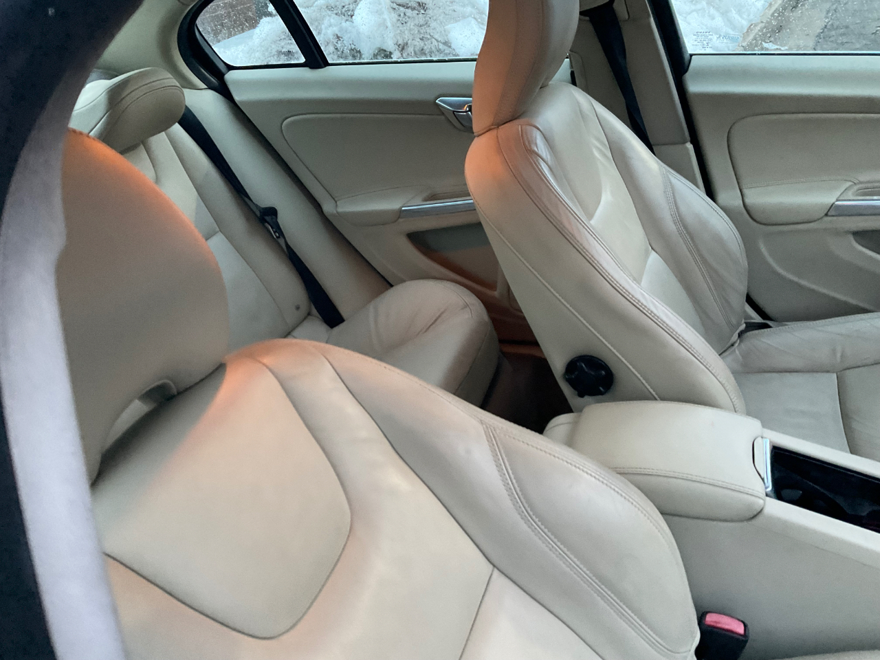 Volvo S60 4dr Sdn T5 AWD 2013