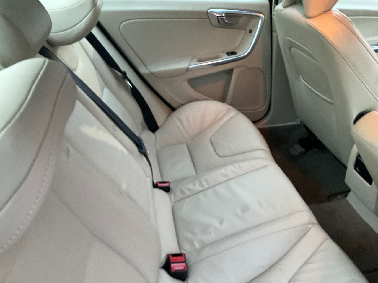 Volvo S60 4dr Sdn T5 AWD 2013