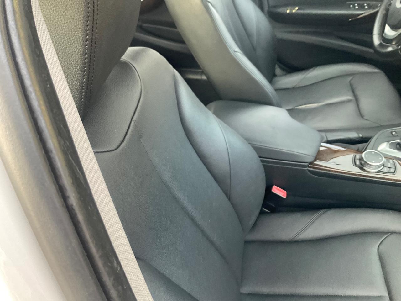 BMW 3 Series 4dr Sdn 328i xDrive AWD SULEV South Africa 2015