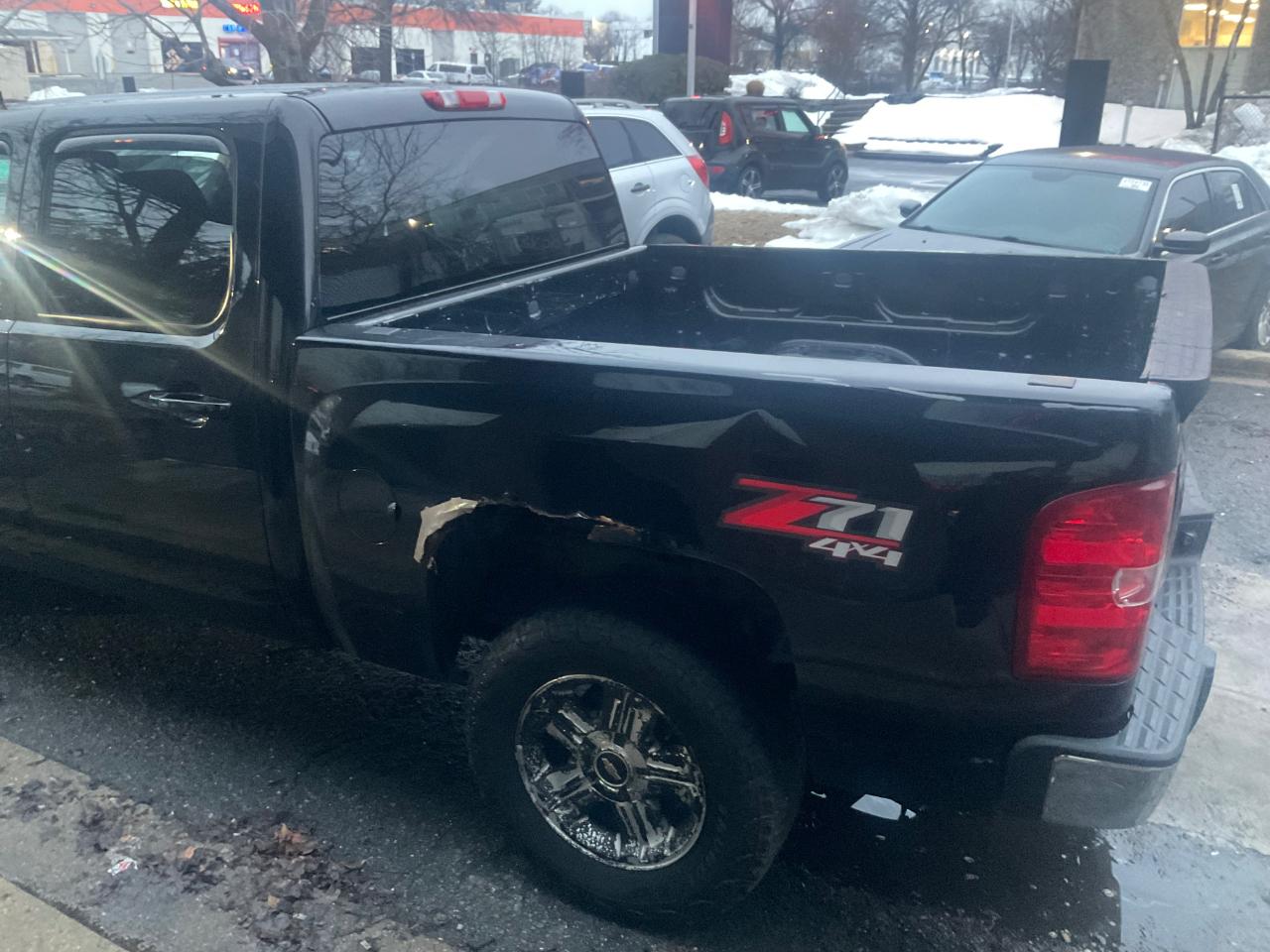 Chevrolet Silverado 1500 4WD Crew Cab 143.5" LT 2012