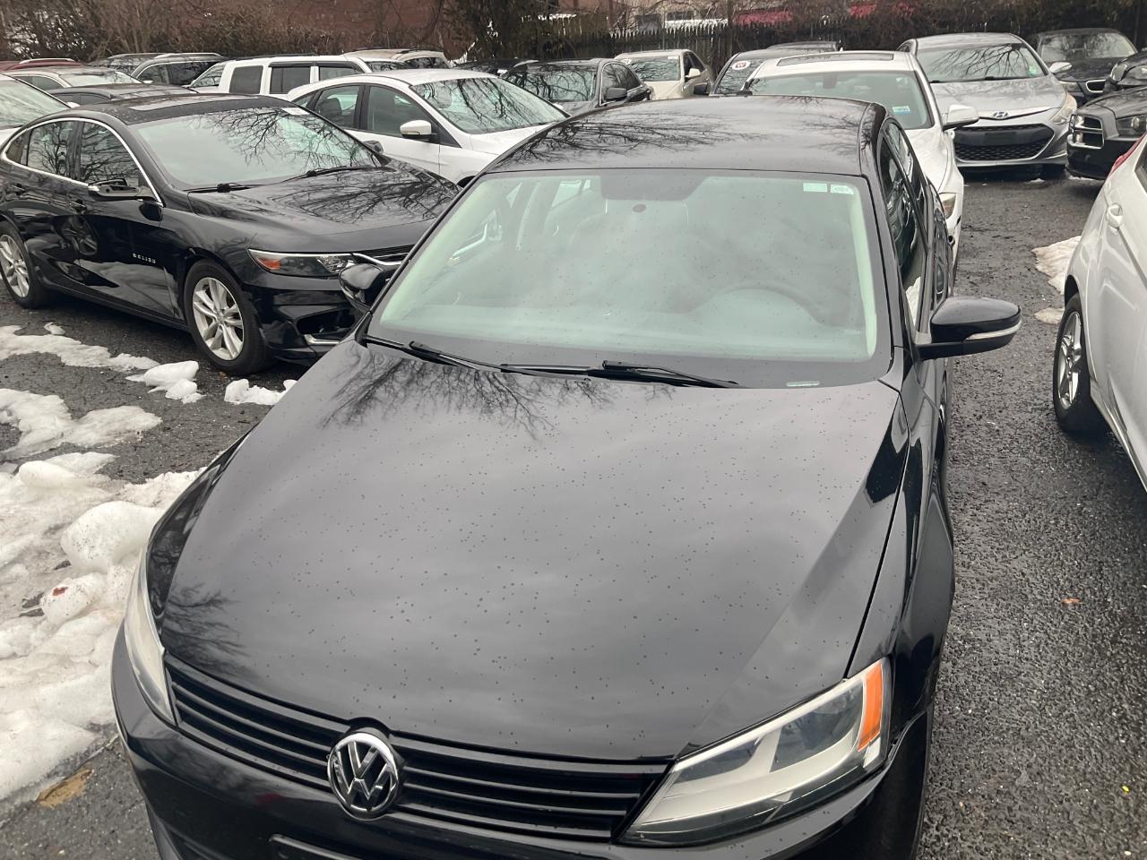 Volkswagen Jetta Sedan 4dr Auto SE PZEV 2014