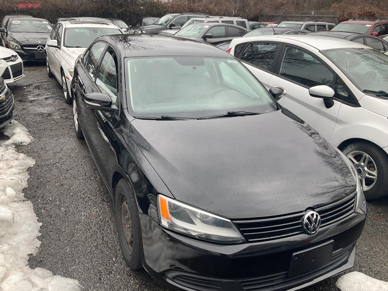 Volkswagen Jetta Sedan 4dr Auto SE PZEV 2014