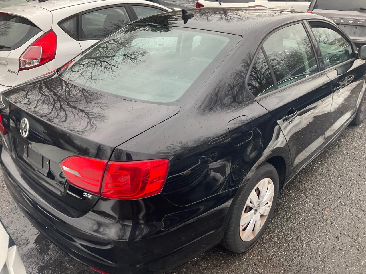 Volkswagen Jetta Sedan 4dr Auto SE PZEV 2014