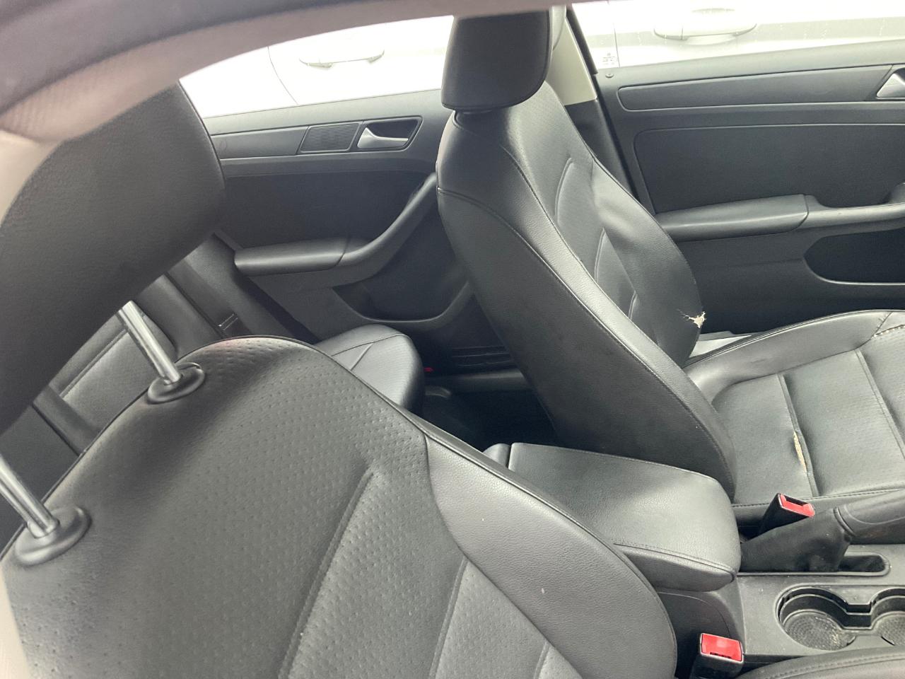 Volkswagen Jetta Sedan 4dr Auto SE PZEV 2014