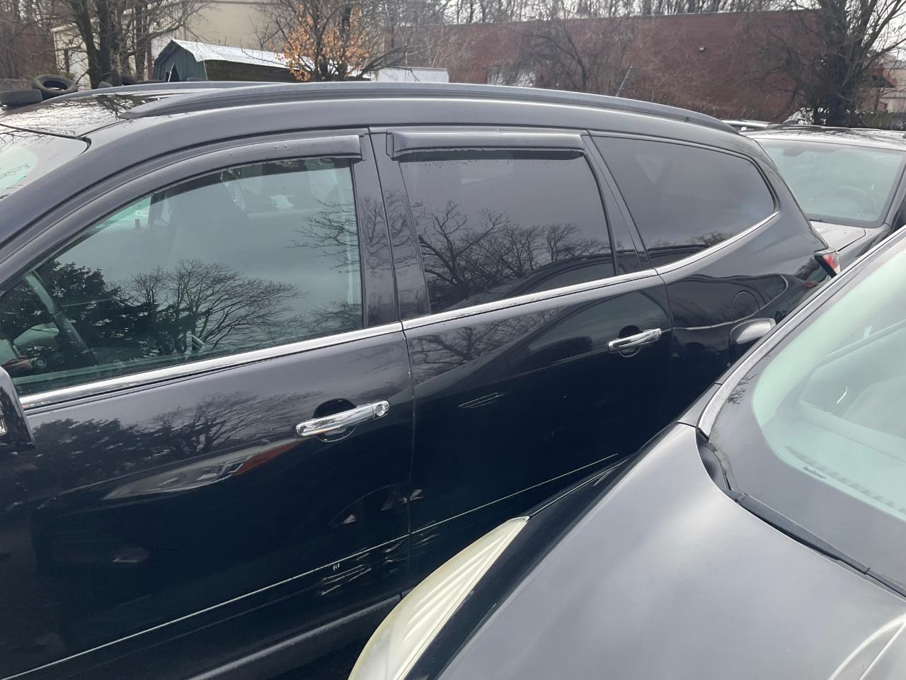 Chevrolet Traverse FWD 4dr LT w/1LT 2017