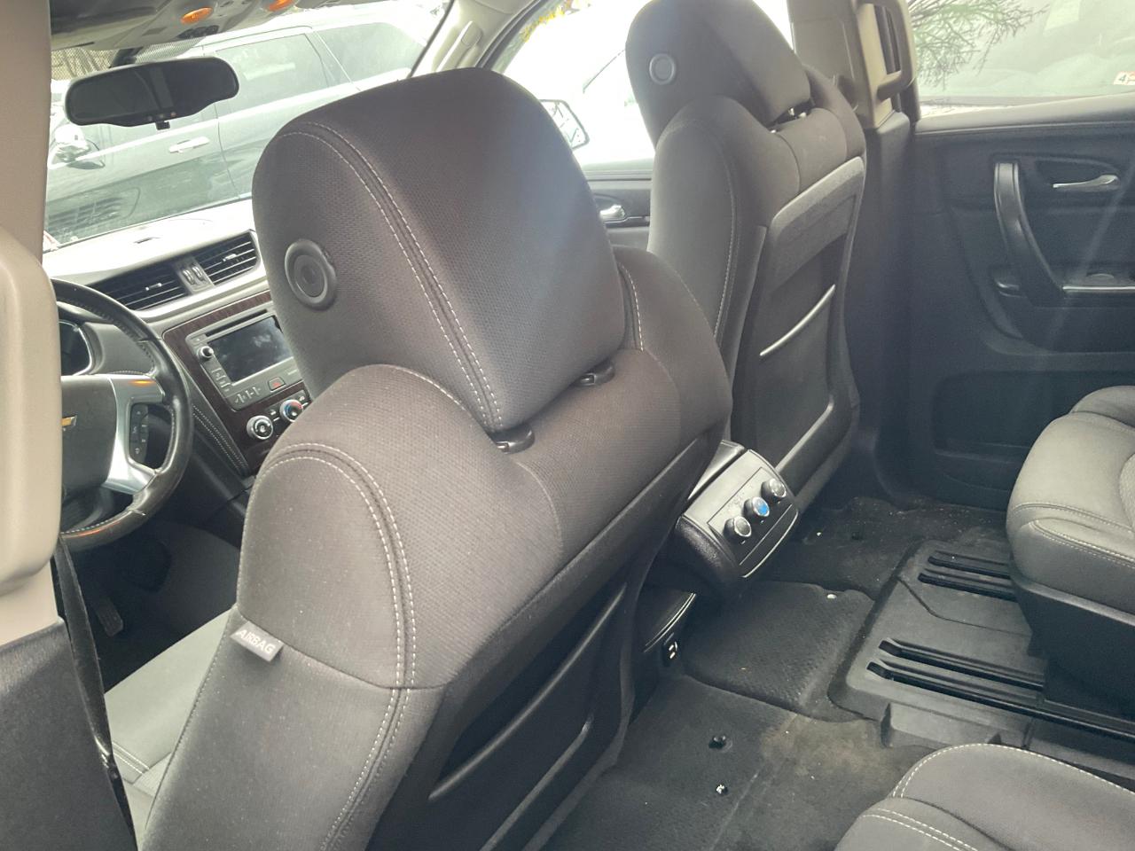 Chevrolet Traverse FWD 4dr LT w/1LT 2017