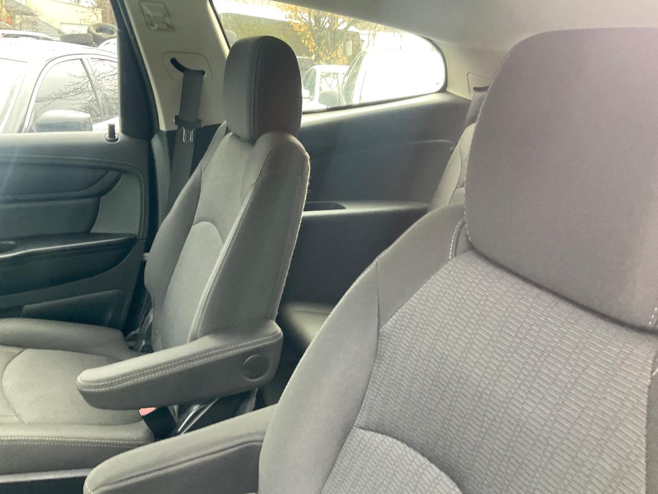 Chevrolet Traverse FWD 4dr LT w/1LT 2017