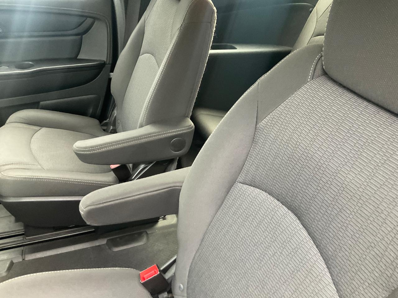 Chevrolet Traverse FWD 4dr LT w/1LT 2017