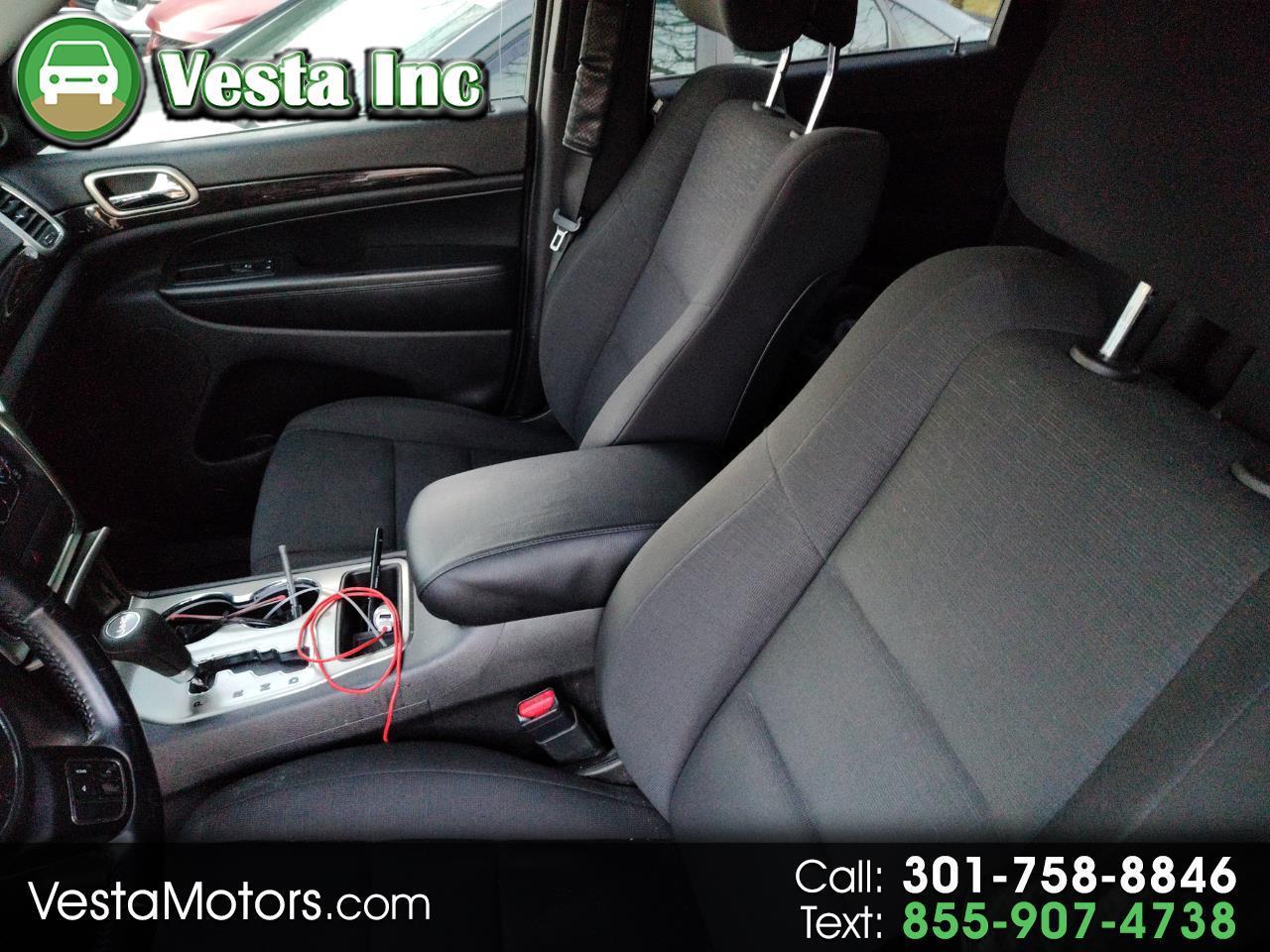 2013 Jeep Grand Cherokee 4WD 4dr Laredo