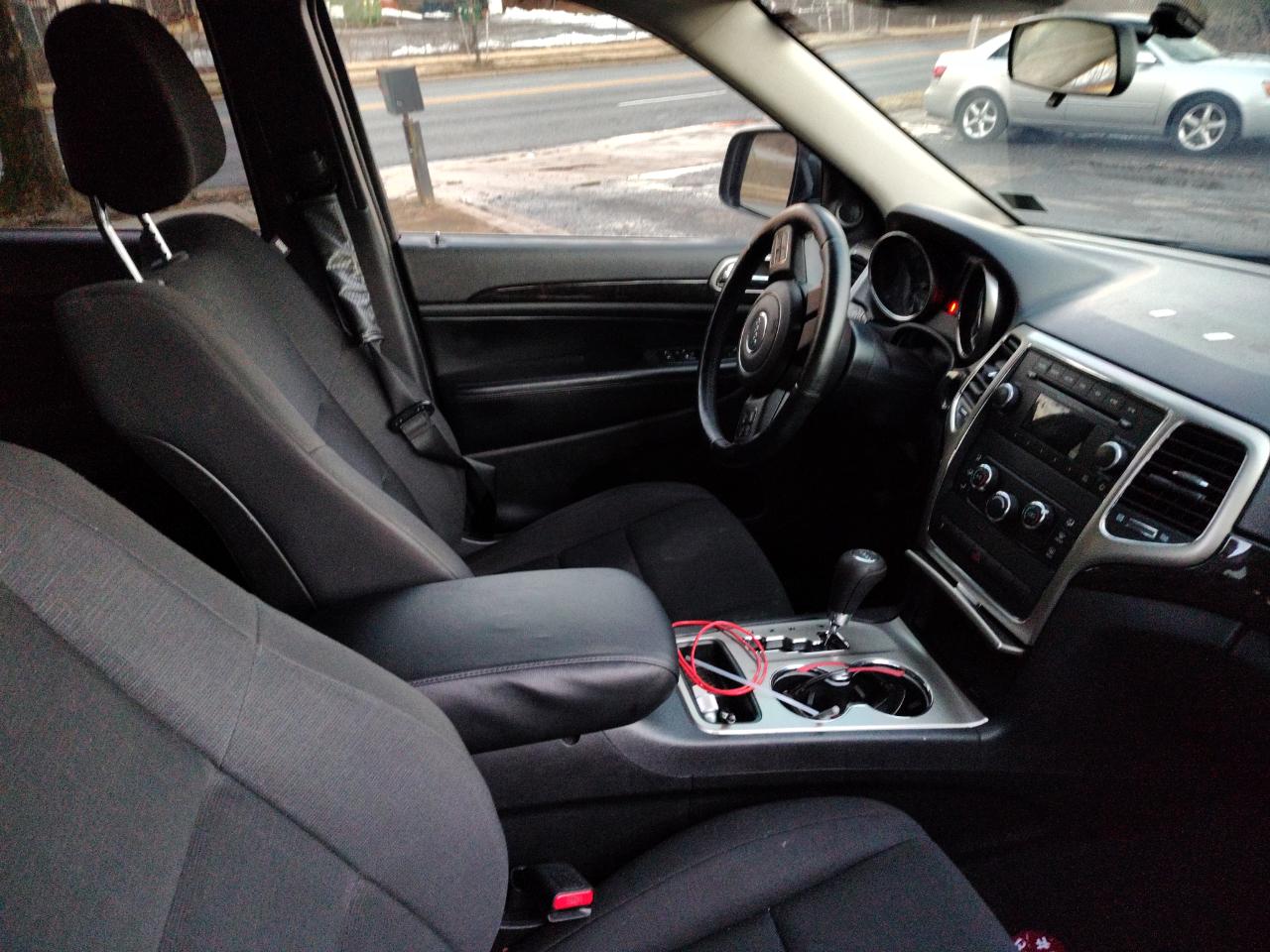Jeep Grand Cherokee 4WD 4dr Laredo 2013
