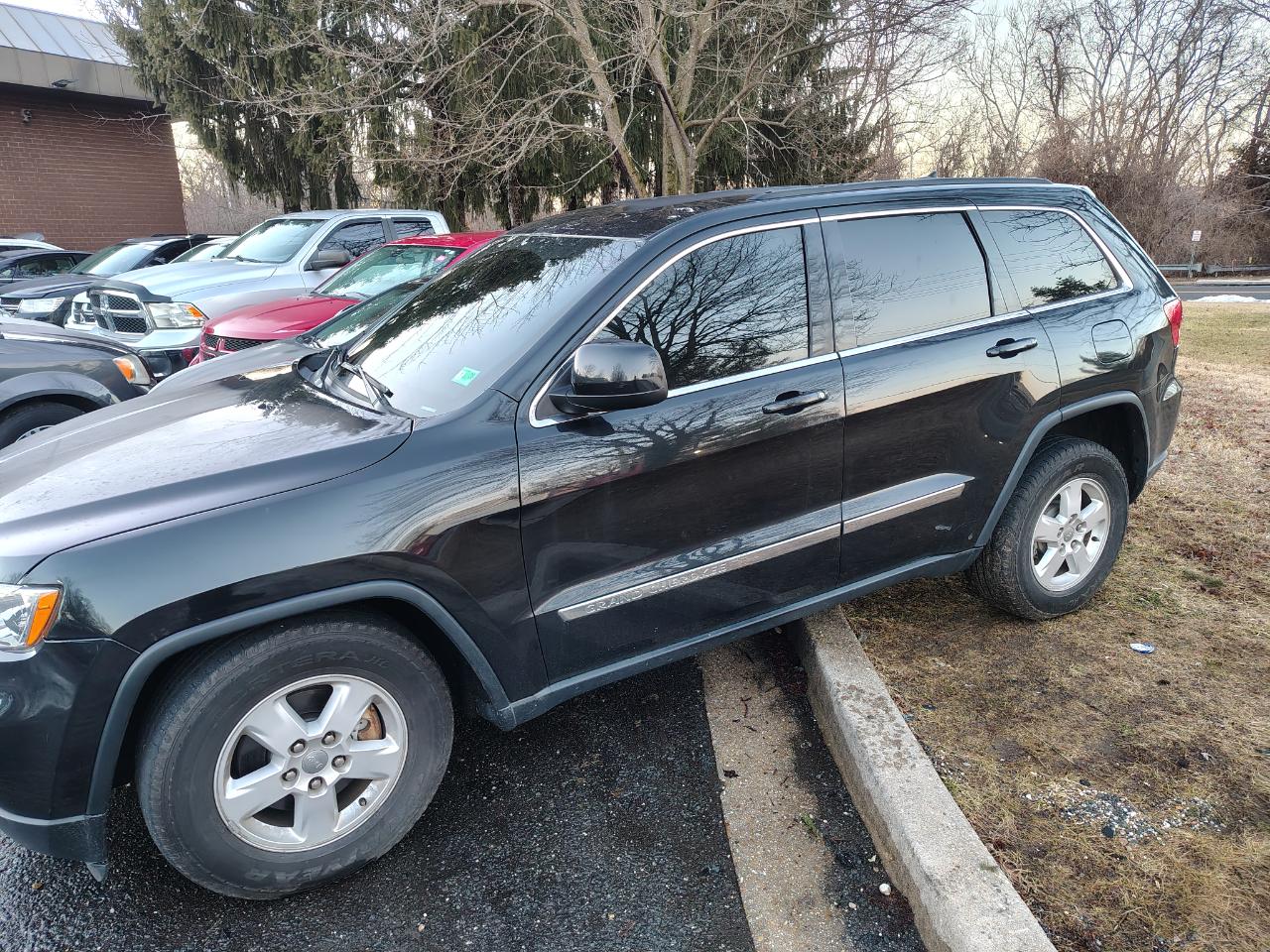 Jeep Grand Cherokee 4WD 4dr Laredo 2013