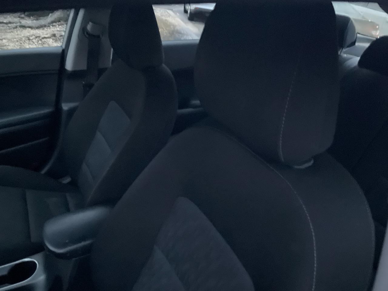 Kia Forte 4dr Sdn Auto LX 2014