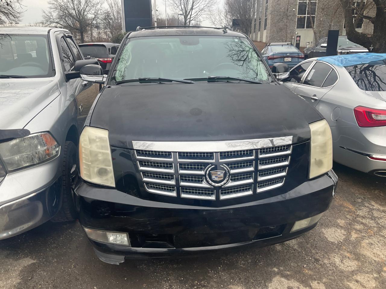Cadillac Escalade ESV AWD 4dr 2007