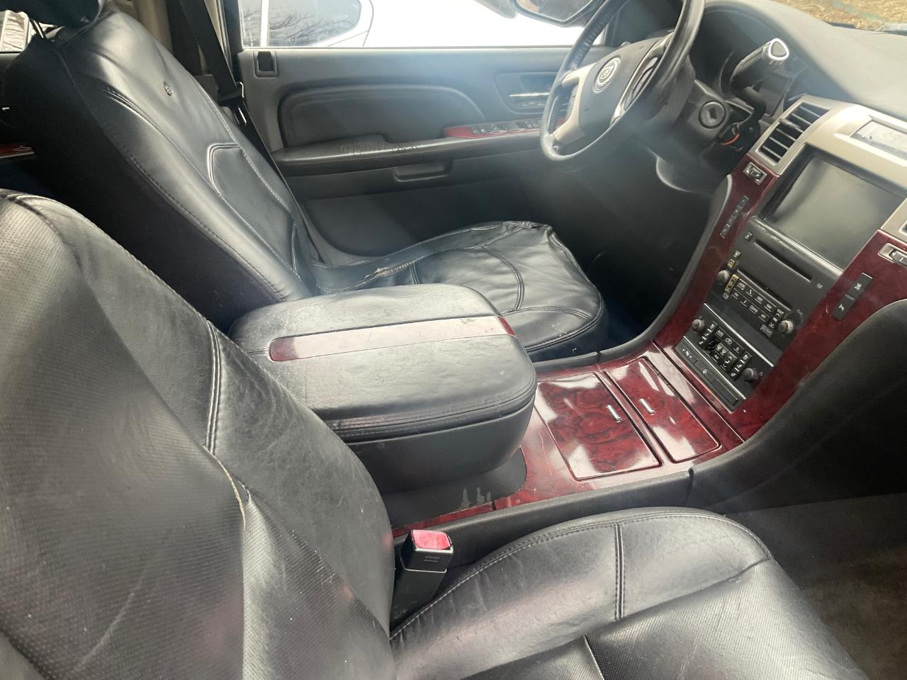 Cadillac Escalade ESV AWD 4dr 2007