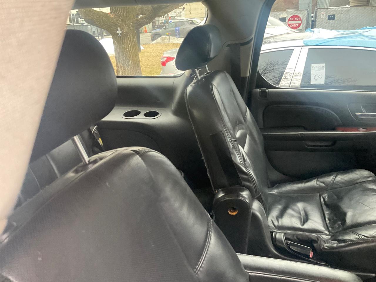 Cadillac Escalade ESV AWD 4dr 2007