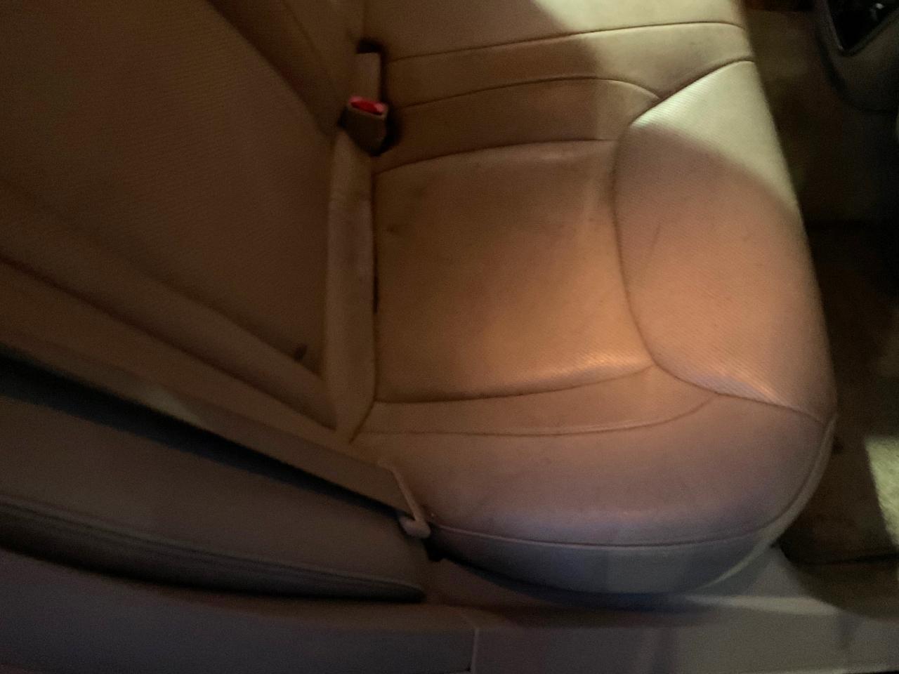 Chrysler 300 4dr Sdn 300C RWD 2011