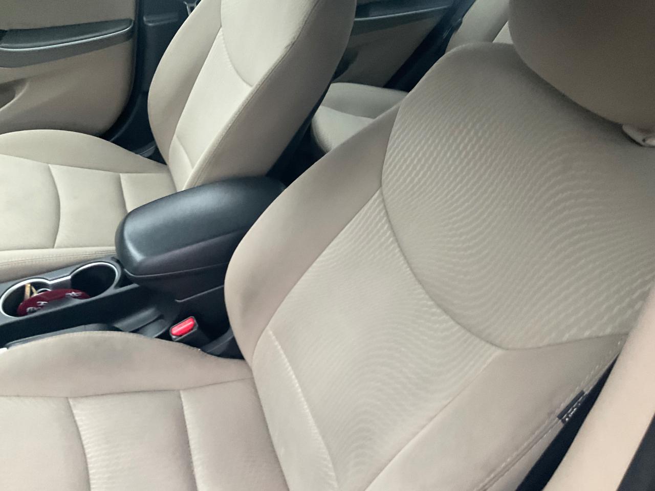 Hyundai Elantra 4dr Sdn Auto SE (Alabama Plant) 2014