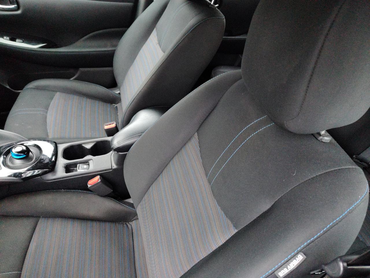 Nissan Leaf SV Hatchback 2019