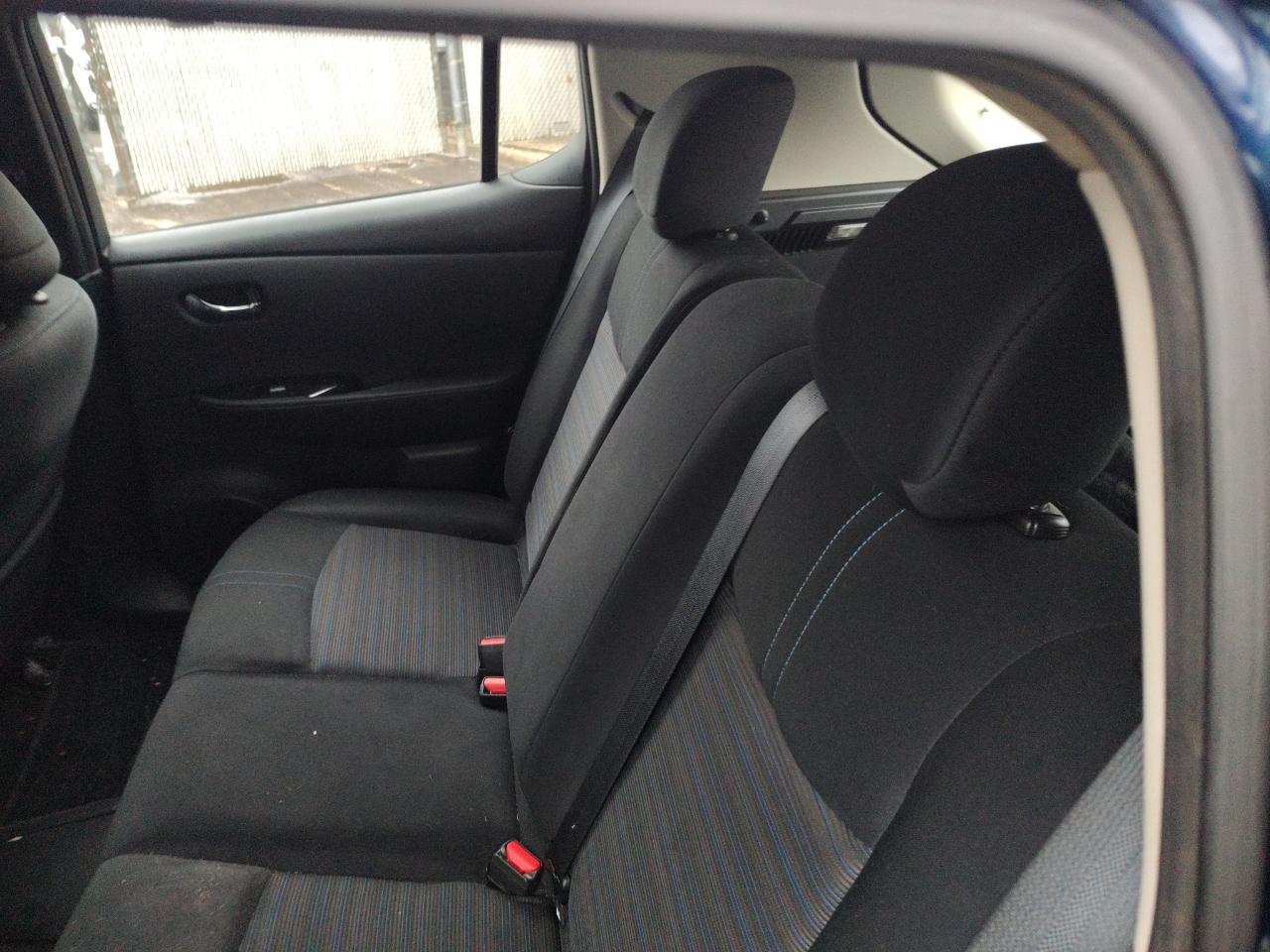 Nissan Leaf SV Hatchback 2019