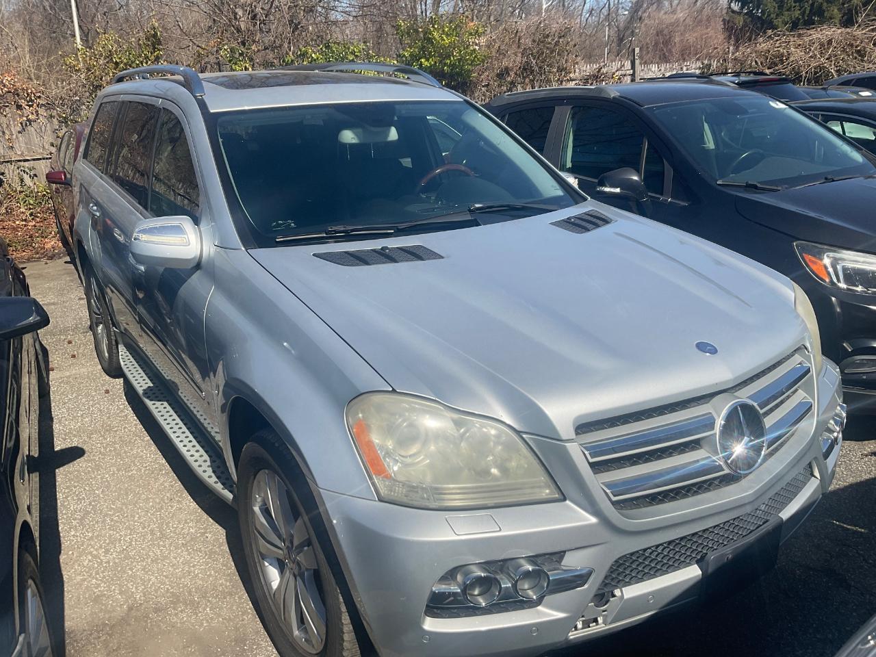 Mercedes-Benz GL-Class 4MATIC 4dr GL 450 2010