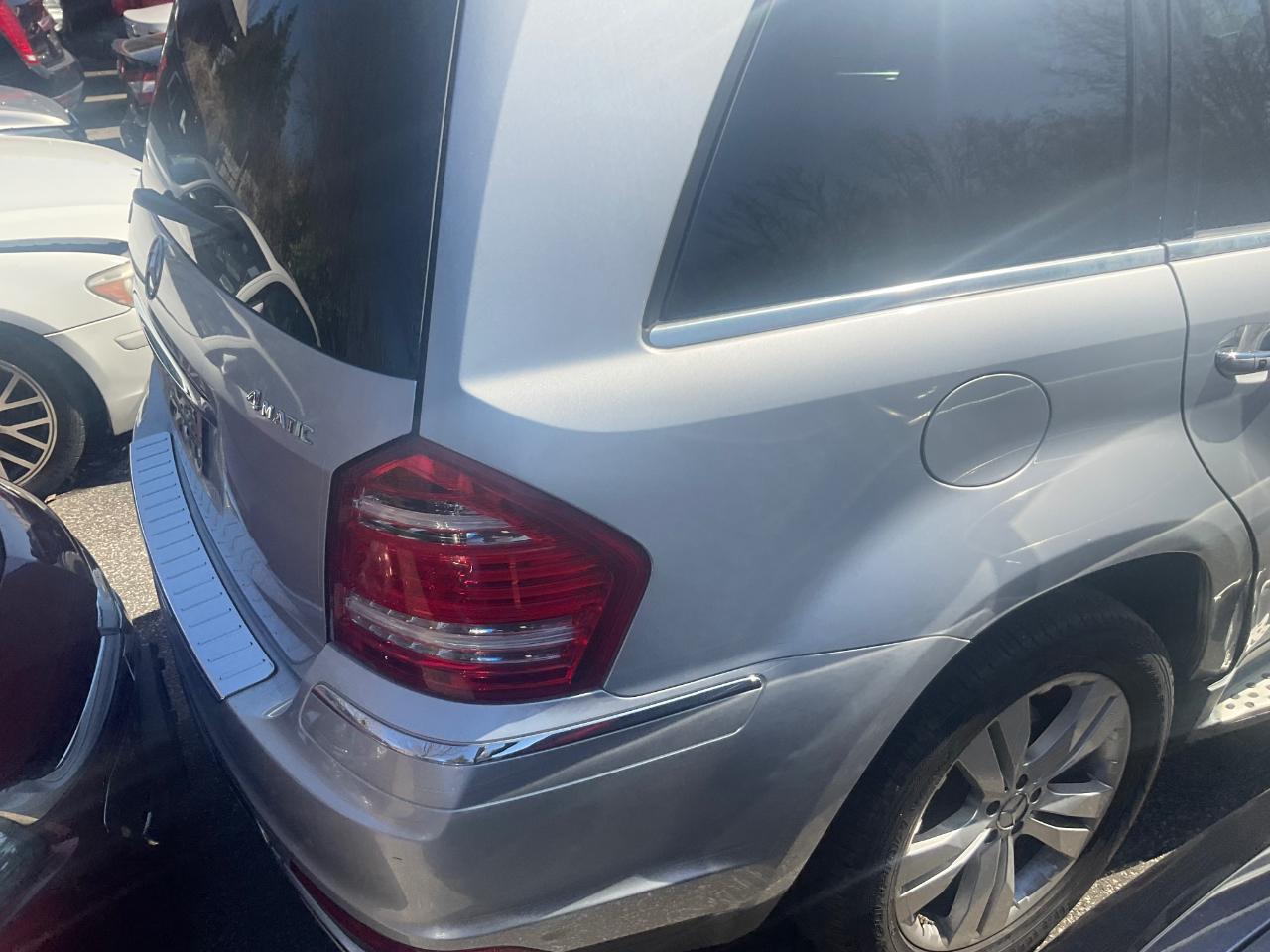 Mercedes-Benz GL-Class 4MATIC 4dr GL 450 2010