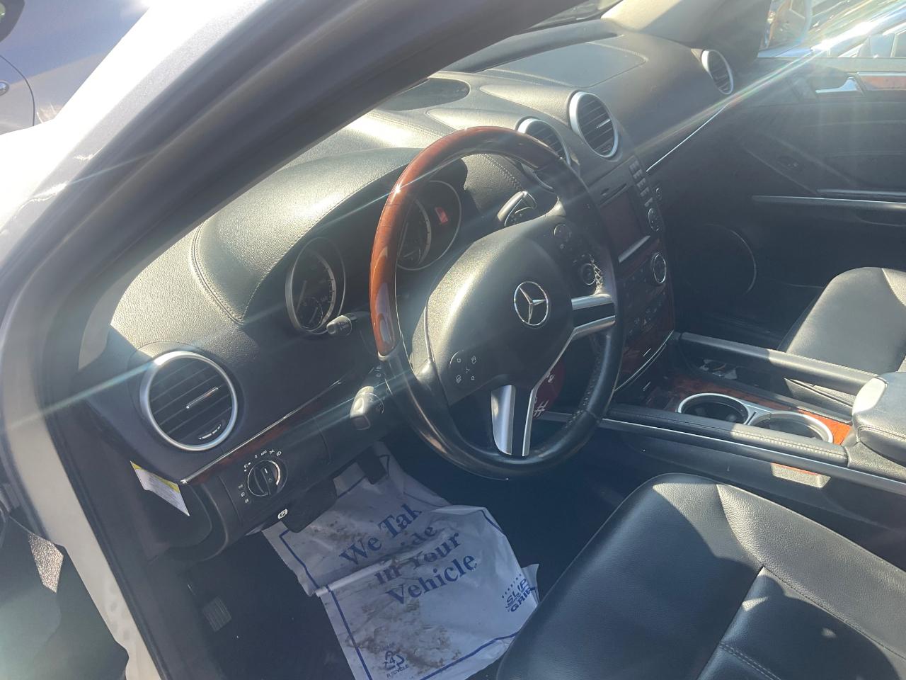 Mercedes-Benz GL-Class 4MATIC 4dr GL 450 2010