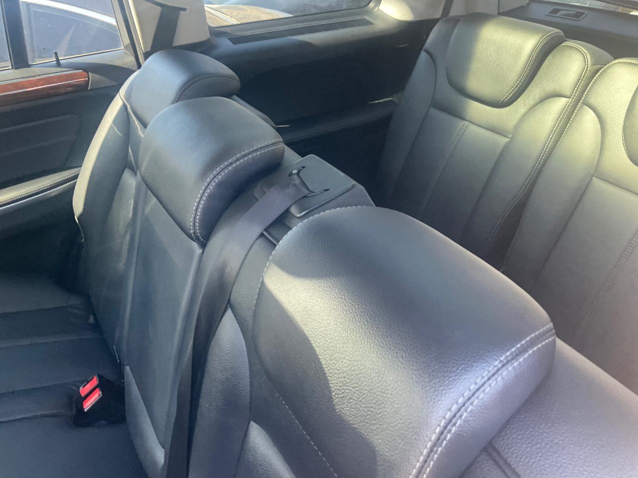 Mercedes-Benz GL-Class 4MATIC 4dr GL 450 2010