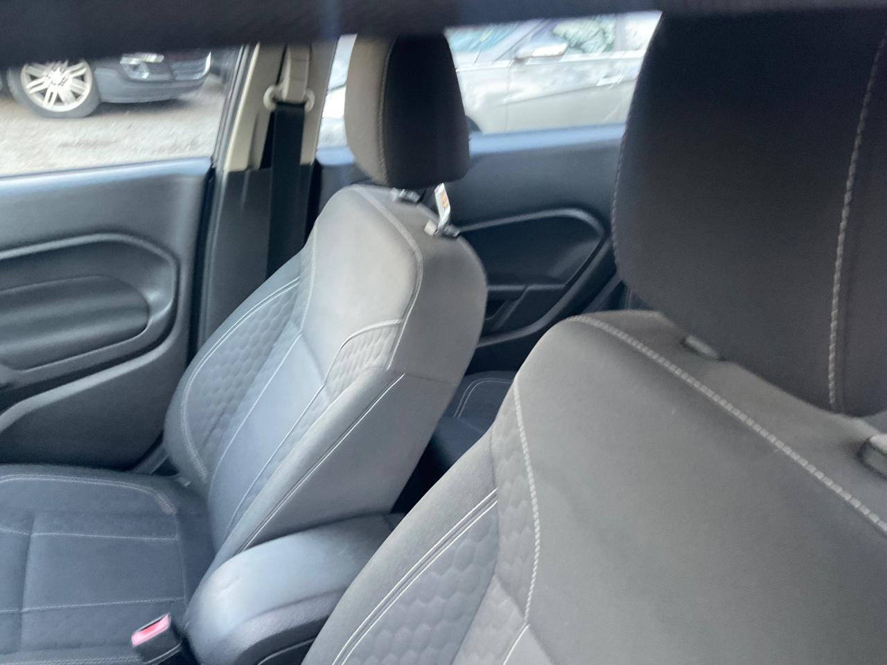 Ford Fiesta SE Sedan 2017