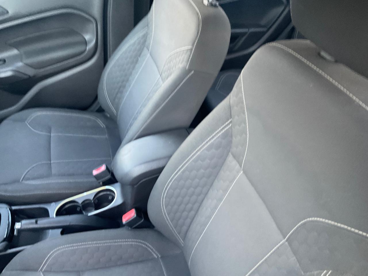 Ford Fiesta SE Sedan 2017