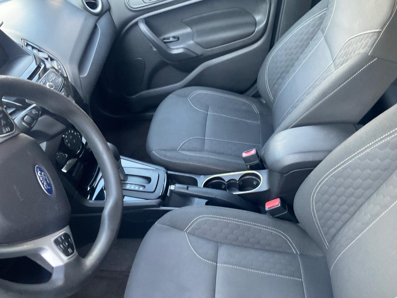 Ford Fiesta SE Sedan 2017