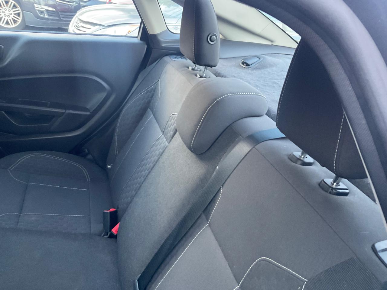 Ford Fiesta SE Sedan 2017