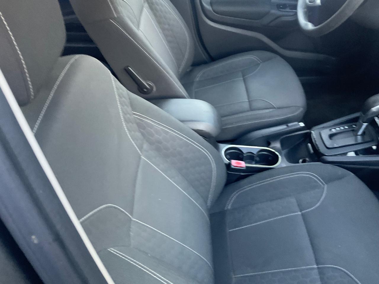 Ford Fiesta SE Sedan 2017