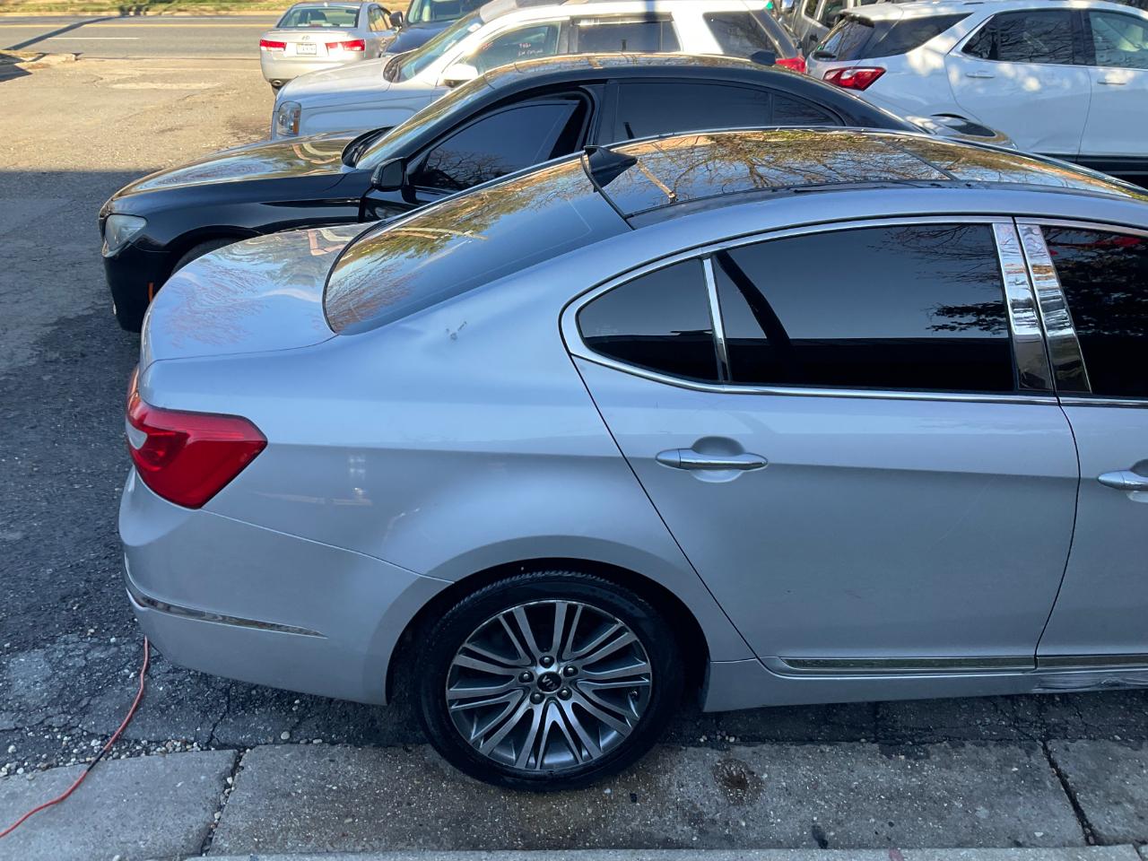 Kia Cadenza 4dr Sdn Premium 2016