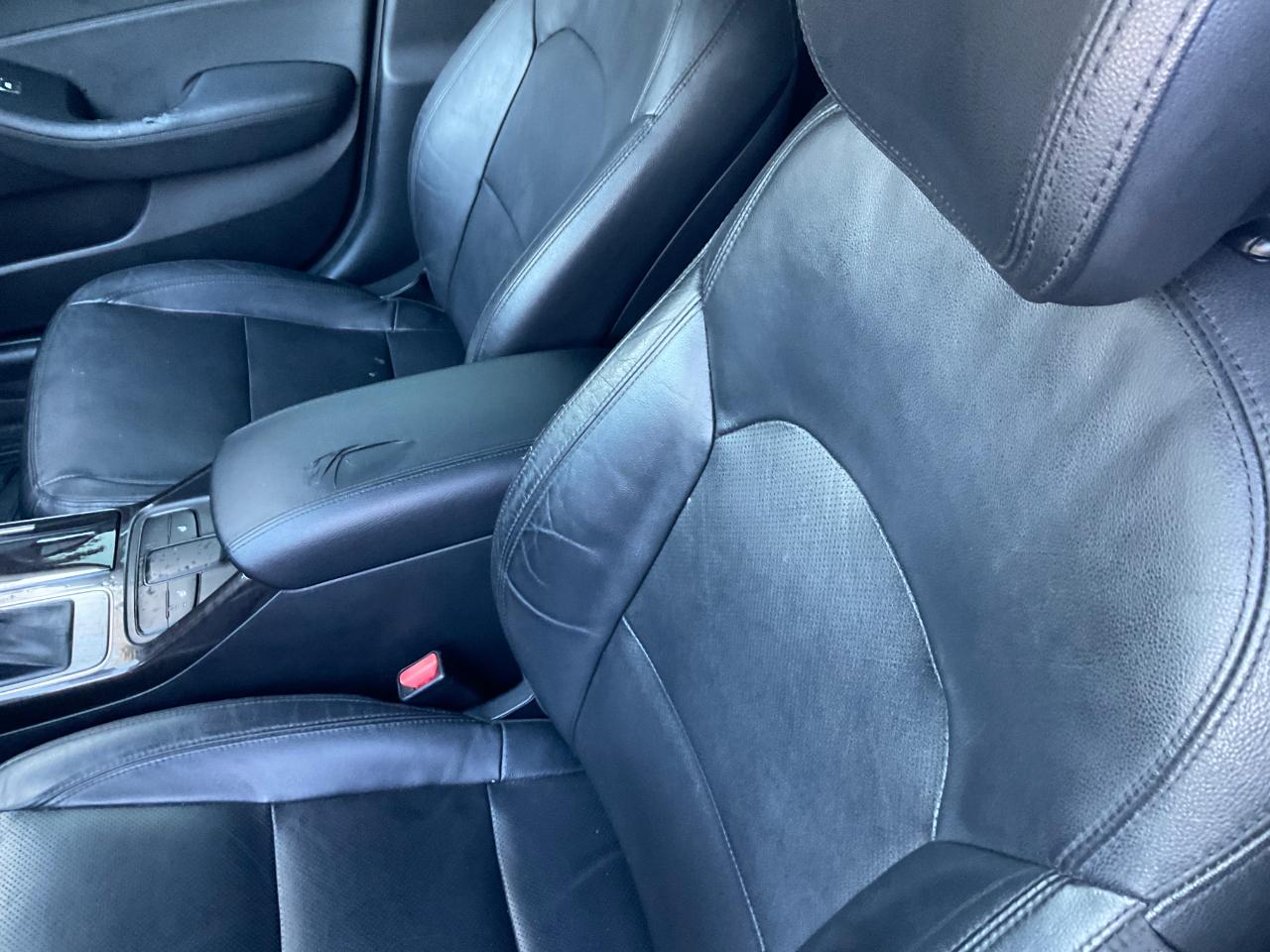 Kia Cadenza 4dr Sdn Premium 2016