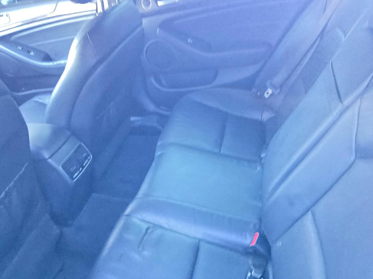 Kia Cadenza 4dr Sdn Premium 2016