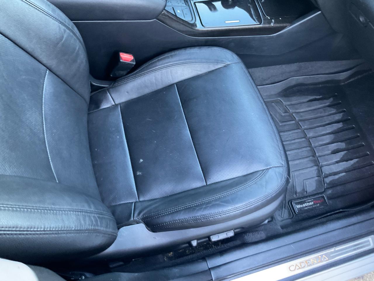 Kia Cadenza 4dr Sdn Premium 2016